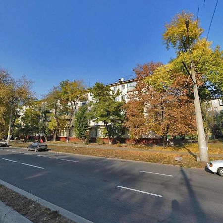 Studio On Stalevarov Near Meduniversity Zaporizhia Екстериор снимка