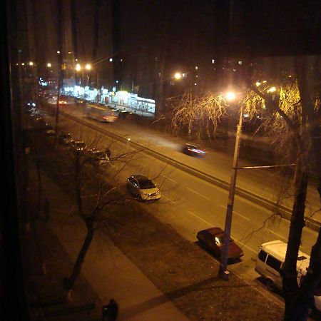 Studio On Stalevarov Near Meduniversity Zaporizhia Екстериор снимка
